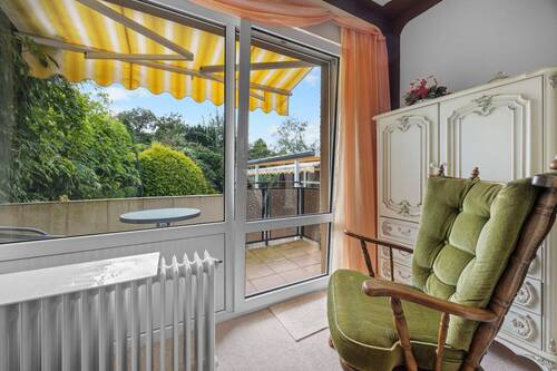 Schlafzimmerblick zum Balkon - 