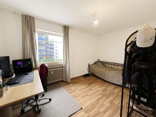 Schlafzimmer 2 - 3 Zimmer Etagenwohnung in Hemmingen