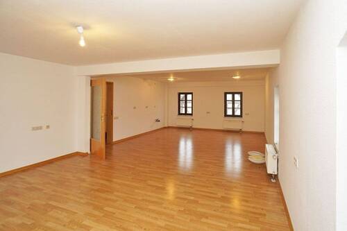 Wohnen - 2 Zimmer Etagenwohnung in Radebeul