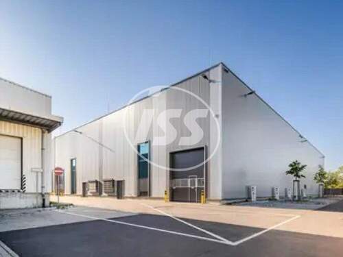_Objektbild - Vielseitig nutzbare Logistikhalle mit Büro, Teeküche und WC