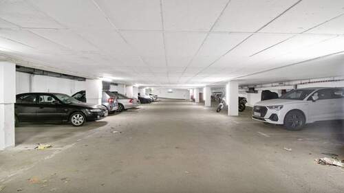 Tiefgarage - 