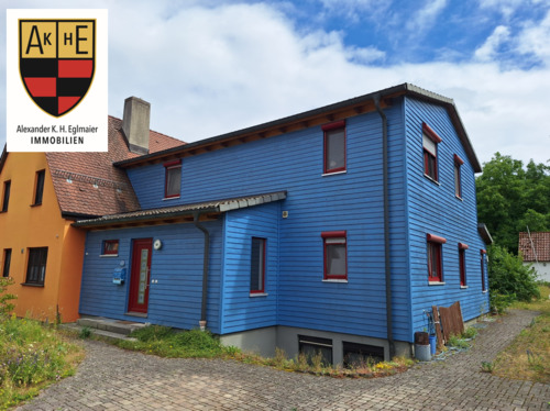 Vorderseite.png - Perfekte Doppelhaushälfte mit Einliegerwohnung, Garten und Wärmepumpe