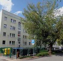 Wohnung mit Balkon sucht Nachmieter im 1.OG! - Lutherstadt Eisleben