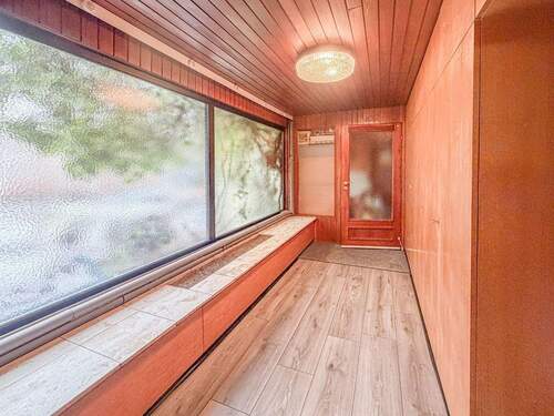 Flur 3 - Perfekt zum Zusammenziehen: 3-Zimmerwohnung mit großem Garten in ruhiger Lage