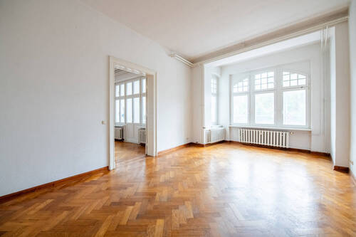 Zimmer - Etagenwohnung mit 125,40 m&sup2; in Berlin zum Kaufen