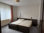 Schlafzimmer EG - 