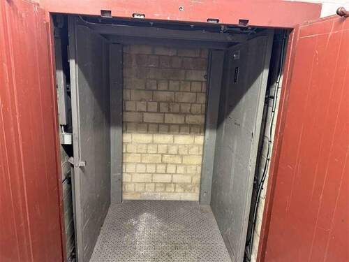 Lastenaufzug - Halle in Brackel zur Miete