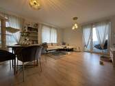 offener Wohn-/Essbereich - Etagenwohnung mit 80,30 m² in Norderstedt zur Miete