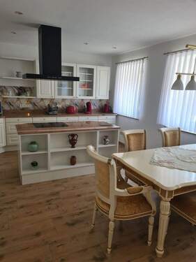 d215962b-916a-47de-b0a9-3cf1bf4bc2e1.jpeg - 