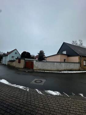 Seitenansicht mit Toreinfahrt.jpeg - 