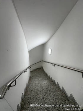 Treppenhaus zu TG - 