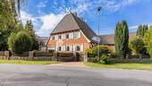 Außenansicht 1 - Ein Zuhause mit Charme und Atmosphäre - ländliche Eleganz mit moderner Substanz und viel Platz