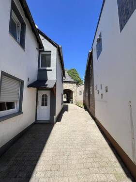 Bild 1 - Kernsaniertes Einfamilienhaus mit Charme & Scheune
