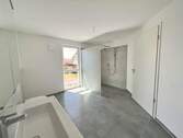 oberes Badezimmer -2 - 