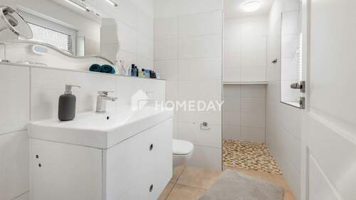 EG Badezimmer 1 - 
