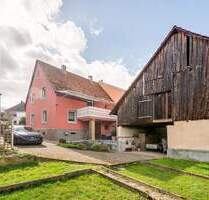 ** Einfamilienhaus mit Scheune und Hof in Bruchsal-Obergrombach **
