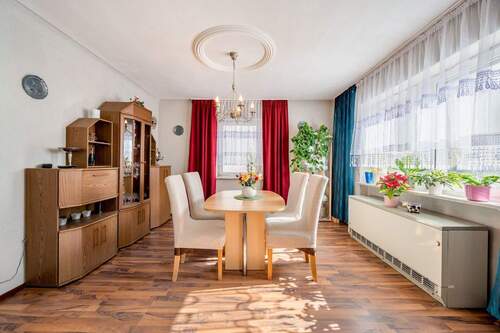 Teilansicht Essbereich - 5 Zimmer Einfamilienhaus in Bruchsal