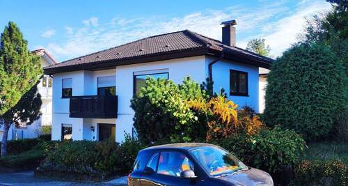 Ansicht Straße - 7 Zimmer Etagenwohnung in Oberotterbach