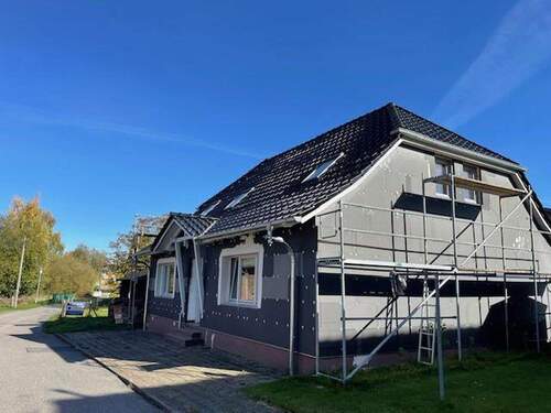 Giebelansicht - 5 Zimmer Einfamilienhaus in Bartelshagen 1