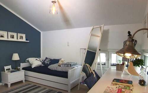 Kniestock hoch_Schlafraum - 