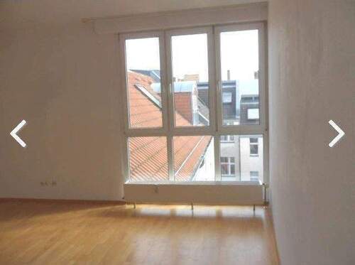 Zimmer 3 - Blick zum Fenster.jpeg - 