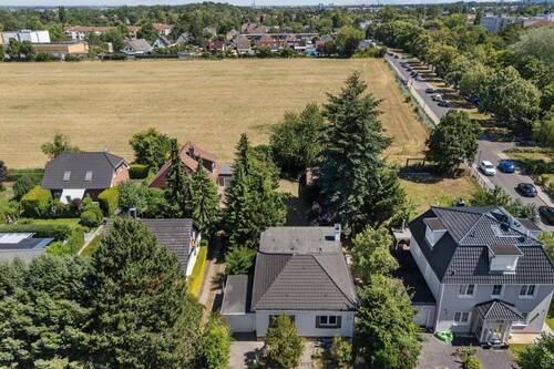 Drohnenaufnahme - 4 Zimmer Einfamilienhaus in Berlin