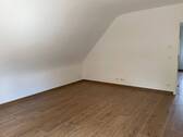 Wohnzimmer - 3 Zimmer Etagenwohnung zur Miete in Butzbach
