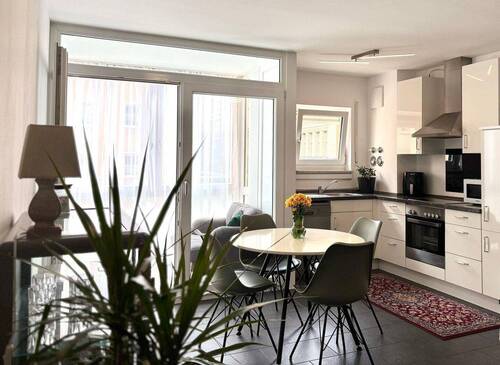 Küche/ Essbereich - 2 Zimmer Etagenwohnung zum Kaufen in München