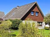 seitlich Rückansicht - Einfamilienhaus mit 134,00 m&sup2; in Friedrichstadt zum Kaufen