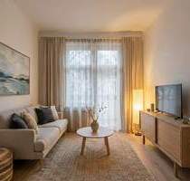 Gründerzeit-Juwel mit Sonnenbalkon in Friedenau - Erstbezug nach Sanierung | Provisionsfrei - Berlin