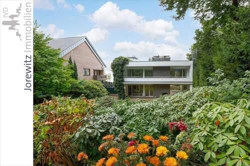 003 - Balkonansicht - 7 Zimmer Einfamilienhaus in Bielefeld
