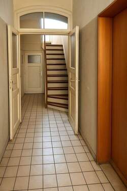 Eingang EG - 1 Zimmer Mehrfamilienhaus, Wohnhaus zum Kaufen in Velbert