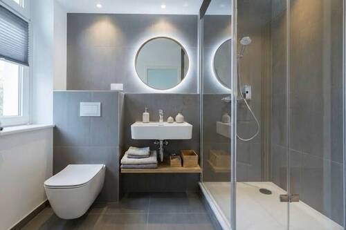 Innenvisualisierung Badezimmer - Etagenwohnung mit 63,60 m&sup2; in Berlin zum Kaufen