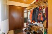 Eingangsbereich und Garderobe - 