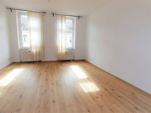Wohnen - 2 Zimmer Etagenwohnung zur Miete in Leipzig