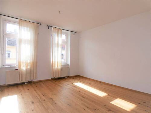 Wohnen - 2 Zimmer Etagenwohnung in Leipzig