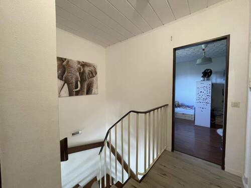 Flur zum Treppenbereich OG - 