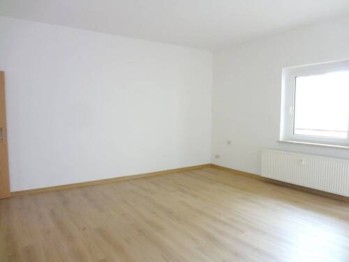 Wohnzimmer - Etagenwohnung mit 104,00 m&sup2; in Bautzen zur Miete