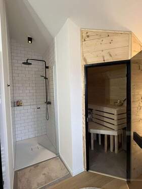 Wellnessbad, Sauna, Dusche - 