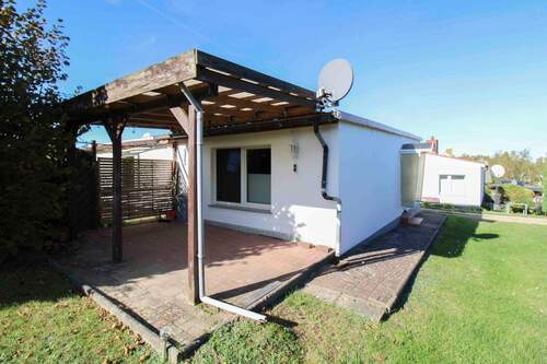 Ferienbungalow mit Terrasse - 3 Zimmer Einfamilienhaus in Mönchgut