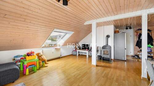 Wohnzimmer 2 - 3 Zimmer Etagenwohnung in Offenburg