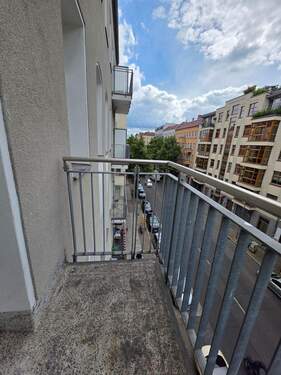 Balkon1.jpg - 2 Zimmer Etagenwohnung in Berlin