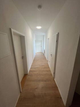 Eingang - 2 Zimmer Wohnung zum Wohlfühlen saniert