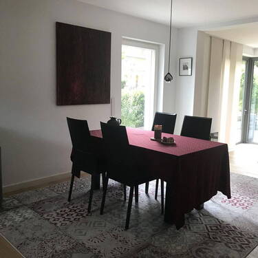 Ausziehtisch im Wohnzimmer - 