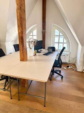 Schreibtischplätze - Büro zur Miete in Hamburg