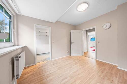 Elternschlafzimmer mit Ankleide - 