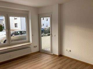 Wohnzimmer - 2 Zimmer Etagenwohnung in Kalletal