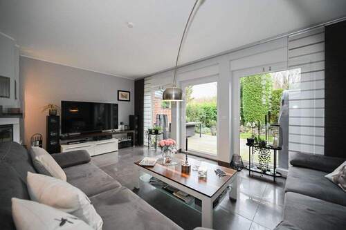 Wohnbereich - Doppelhaushälfte mit 122,00 m&sup2; in Hattingen zum Kaufen