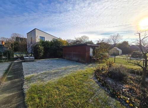 Weitläufiger Garten mit Nebengebäuden - Einfamilienhaus mit 80,00 m&sup2; in Bargteheide zum Kaufen