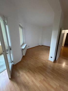 WZ Essecke oder abteilbar - 2 Zimmer Etagenwohnung zum Kaufen in Berlin